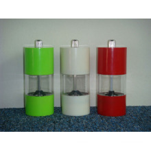 Plastic Pepper Shaker (CL1Z-F41A)
